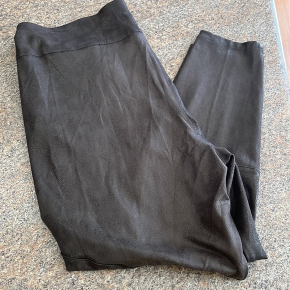 Seven7 Melissa McCarthy Faux leather pants size 3X - Picture 8 of 9